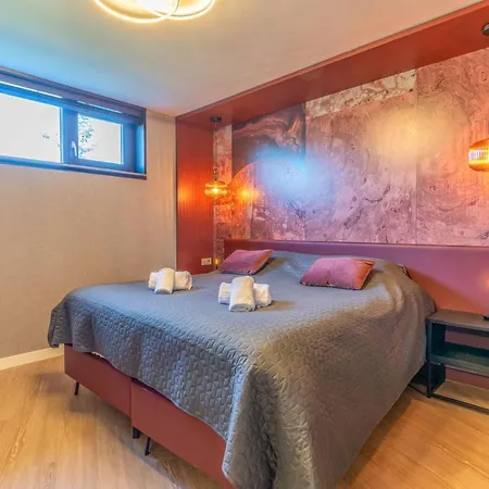 فيلة Natuurvilla 16 Weegeswaal